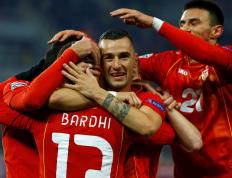 IM体育app-冰岛队在欧锦赛角逐中展现出强大实力，翻盘