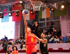 IM体育官网-亚洲选手在国际篮球赛事中大放异彩