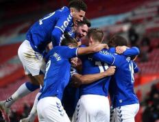 IM体育官方平台-包含托特纳姆热刺客负埃弗顿，赛季目标受挑战的词条