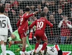 IM体育在线注册-皇马险胜利物浦，阿什拉夫点燃赛场