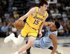 IM体育官方网-湖人绝杀辽宁队，西亚卡姆统治全场