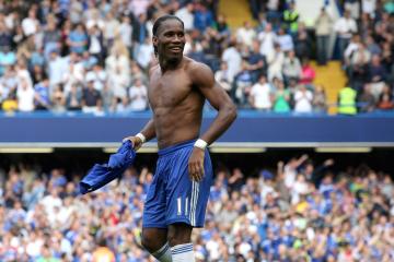 IM体育官网入口-赛道与绿茵的交响，F1揭幕战悬念与雷恩爆冷背后的竞技哲学