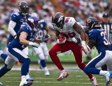 IM体育官网入口-赛道与绿茵的交响，当F1争冠焦点遇上阿根廷压哨绝杀