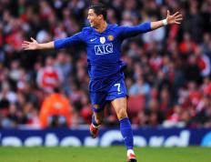 IM体育社区互动入口-波兰力克罗马，姆巴佩关键制胜，新时代的欧洲足球版图正在重塑