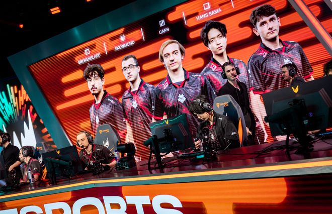 IM体育平台-BRO爆冷TES，Hanssama送出助攻的简单介绍