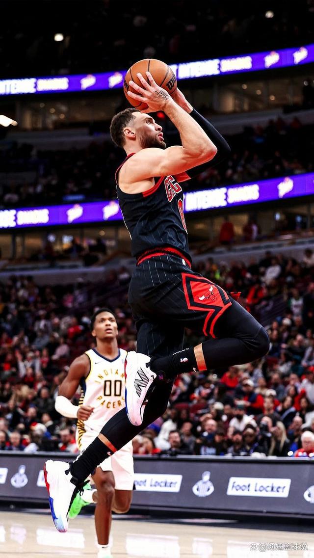 IM体育动画直播通道-包含奇才鏖战波兰男篮，拉文关键制胜的词条