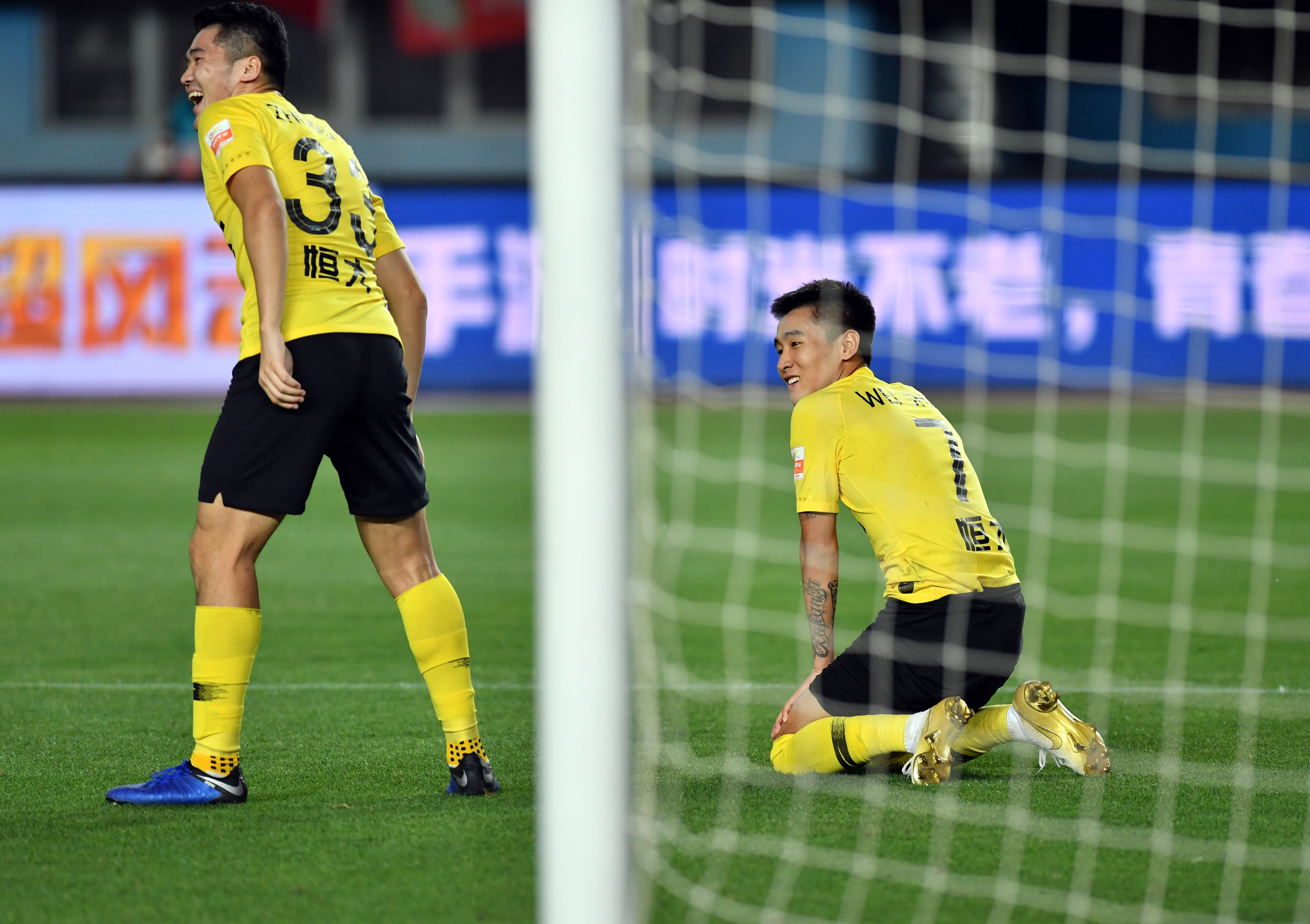 IM体育官网入口-河南建业在主场击败广州恒大，表现抢眼的简单介绍