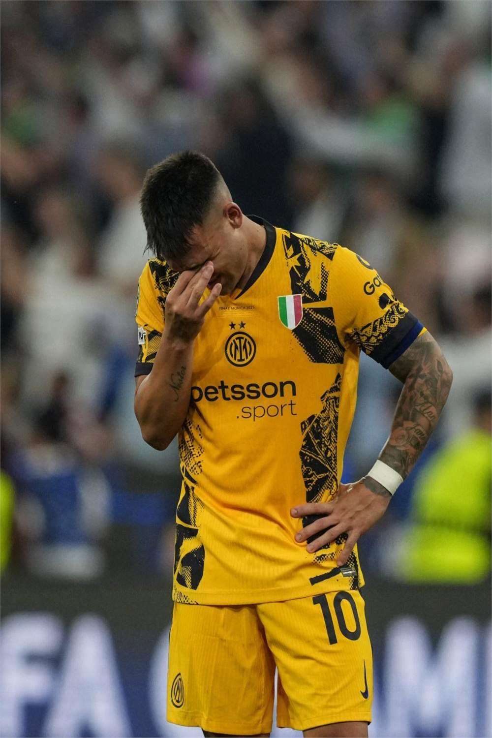 IM体育平台-巴黎主力球员伤愈归队,备战关键战役的简单介绍