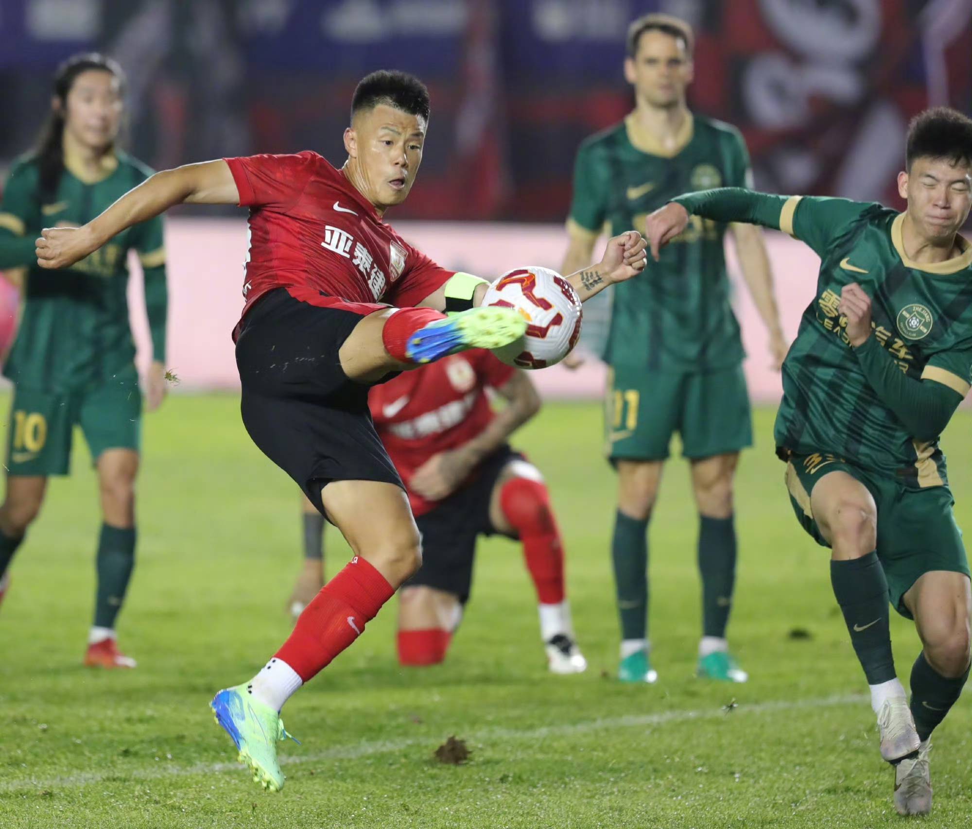 IM体育社区互动入口-球队备战步入白热化，备战计划紧锣密鼓的简单介绍