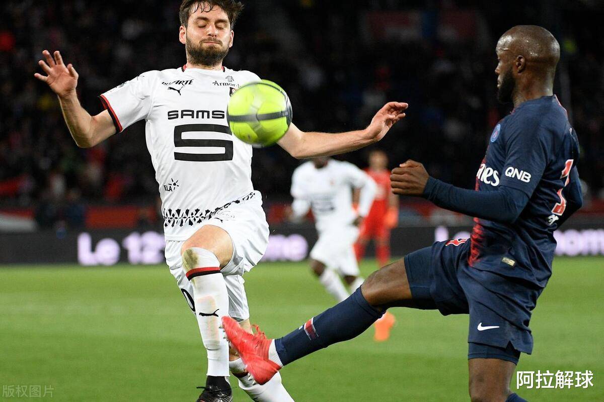IM体育平台-包含南特主场不敌雷恩,球队保级压力加大的词条