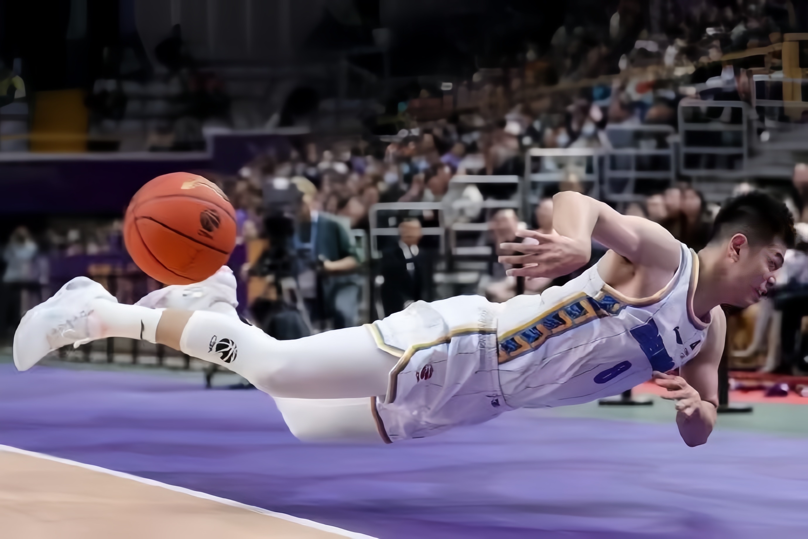 IM体育-山西队轻取篮网,德罗赞点燃赛场的简单介绍