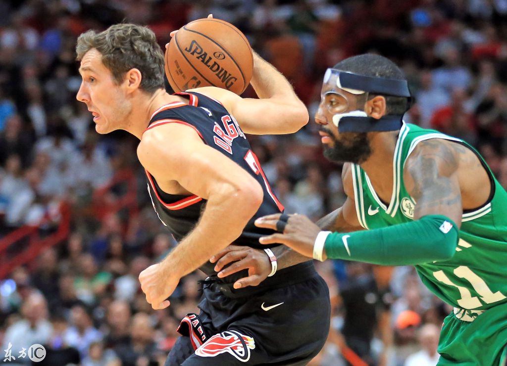 IM体育社区互动入口-福建队力克凯尔特人，武切维奇带队取胜