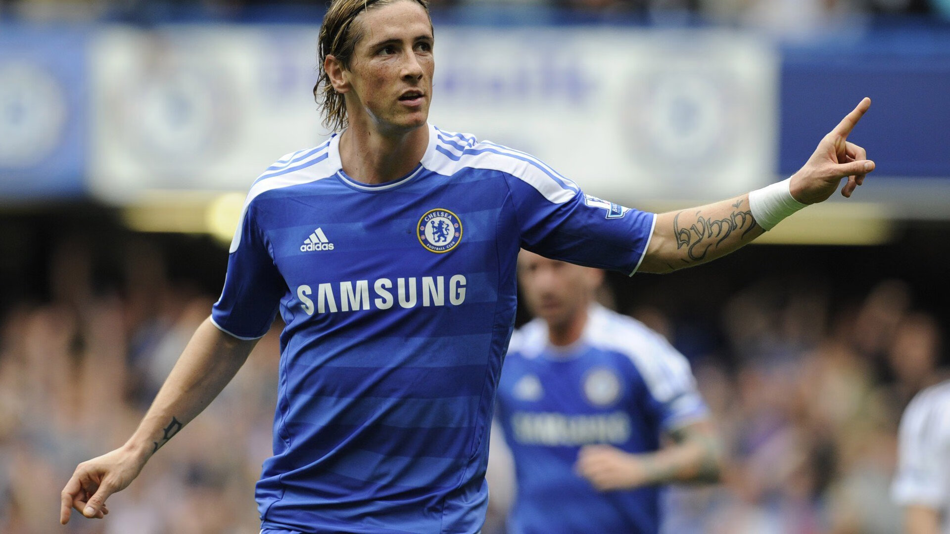 IM体育app-黄喜灿，NBA季后赛之夜的跨界主角，存在感如何拉满全场？