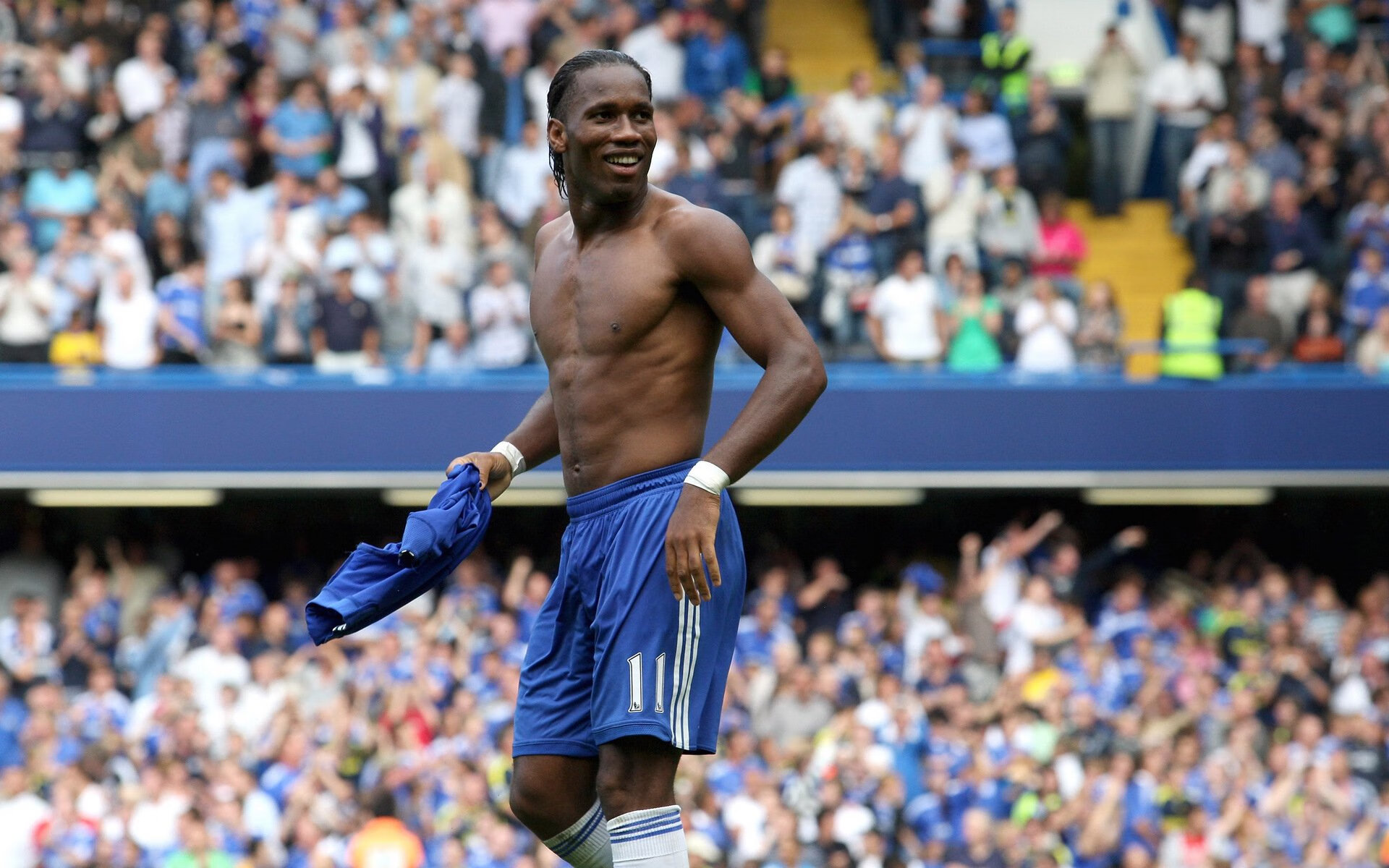 IM体育社区互动入口-波兰力克罗马，姆巴佩关键制胜，新时代的欧洲足球版图正在重塑